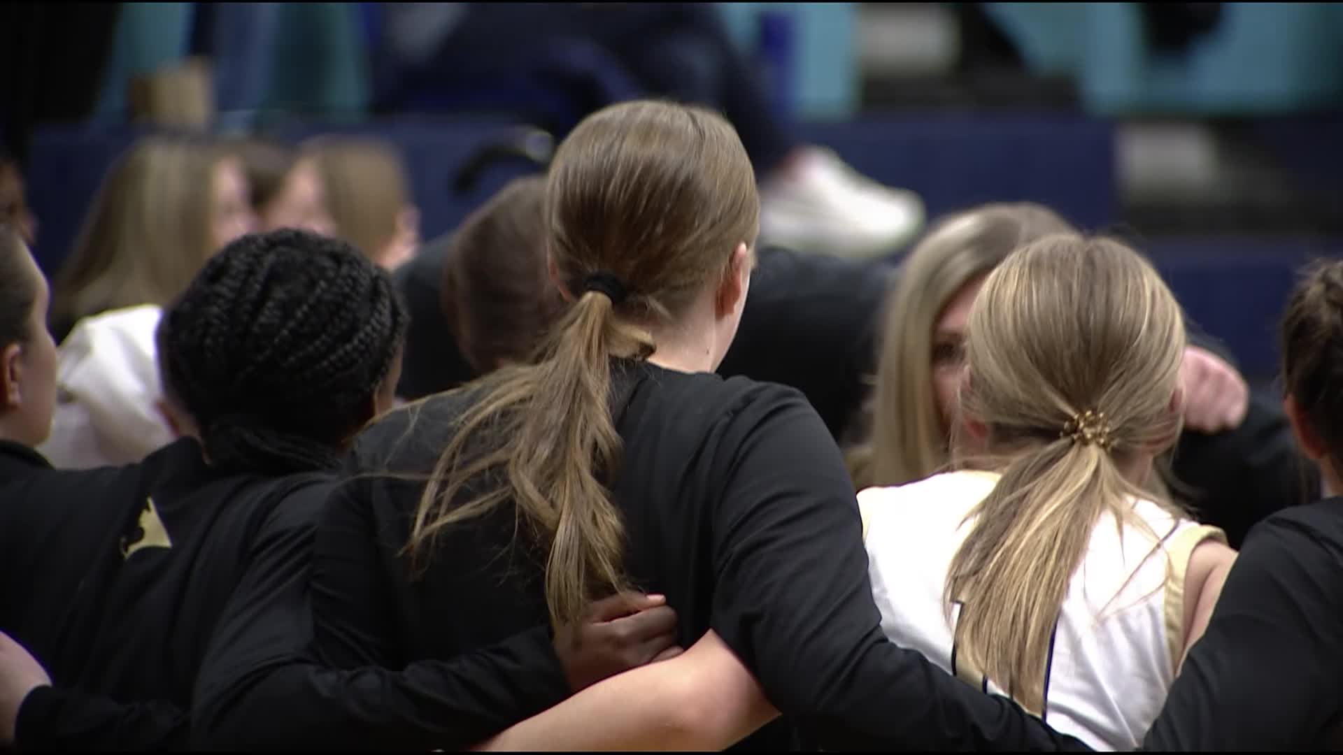 Thumbnail image for QCTV presents Girls Basketball Playoffs